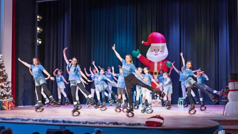 Приказна Коледа – празник на танца, традицията и споделената емоция